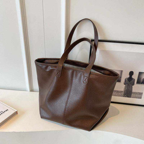 Retro High-End Commuter Tote