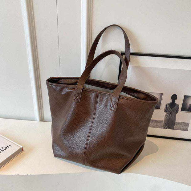 Retro High-End Commuter Tote