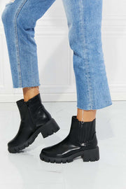 MMShoes Lug Sole Chelsea Boots with black PU leather and rugged sole.