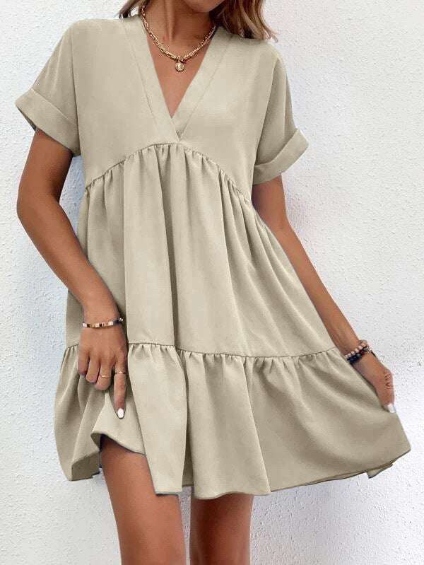 Short-sleeved V-neck dress in solid color, fashionable and versatile, ideal for casual and formal occasions.