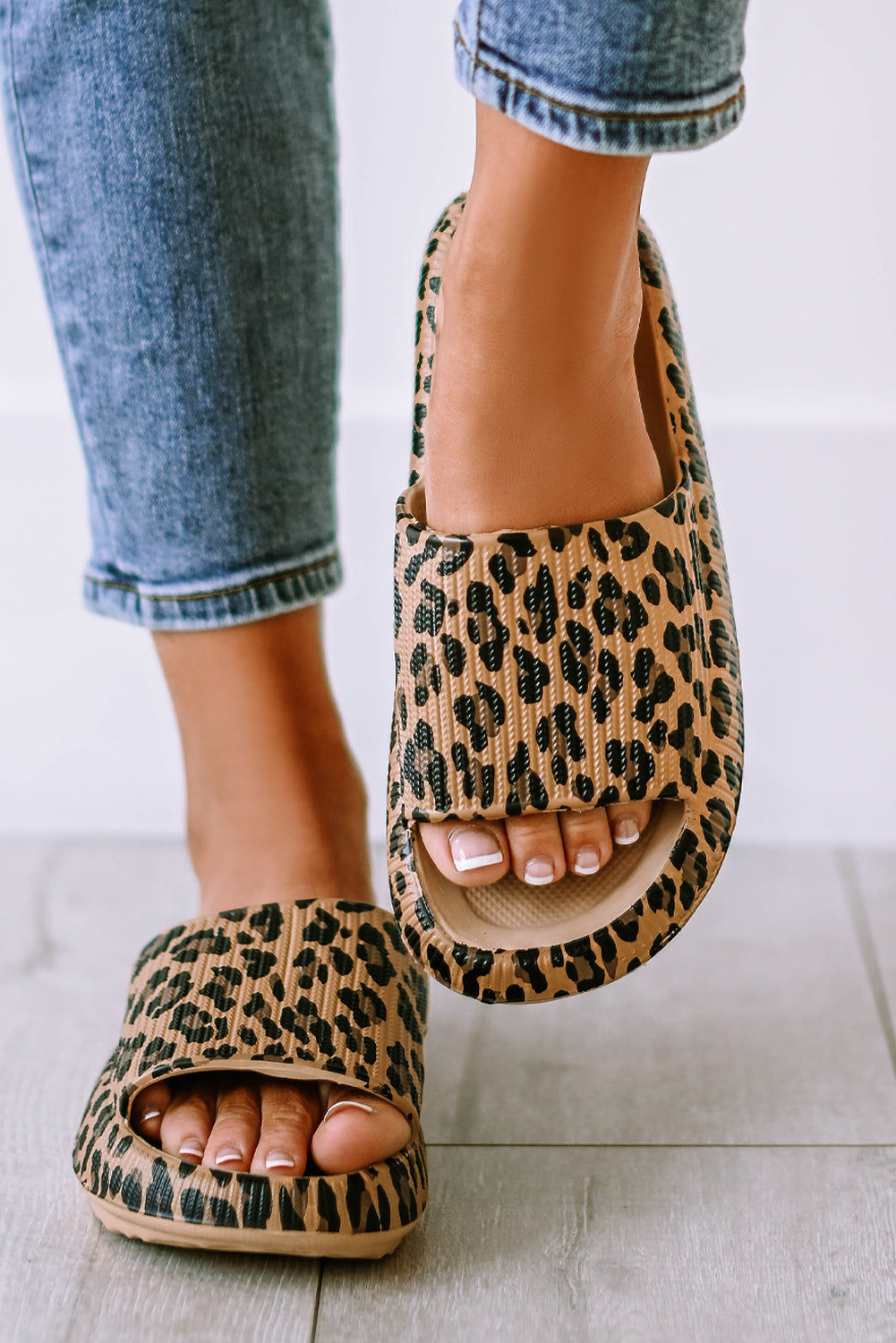 Leopard Cloud Slides