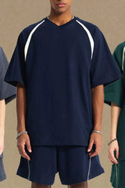 Contrast round neck half sleeve t-shirt with contrasting collar and sleeves.