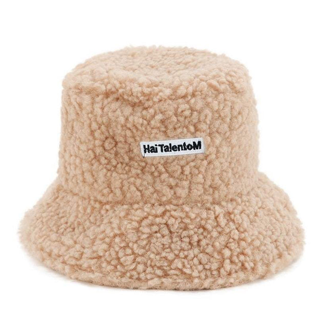 Lambswool Female Fishing Cap with cozy wool texture and short brim, ideal for outdoor activities.