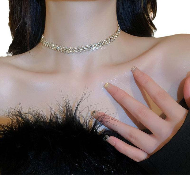 Fashion Love Necklace for Women with elegant "Love" pendant, high-quality materials, silver finish, European style.