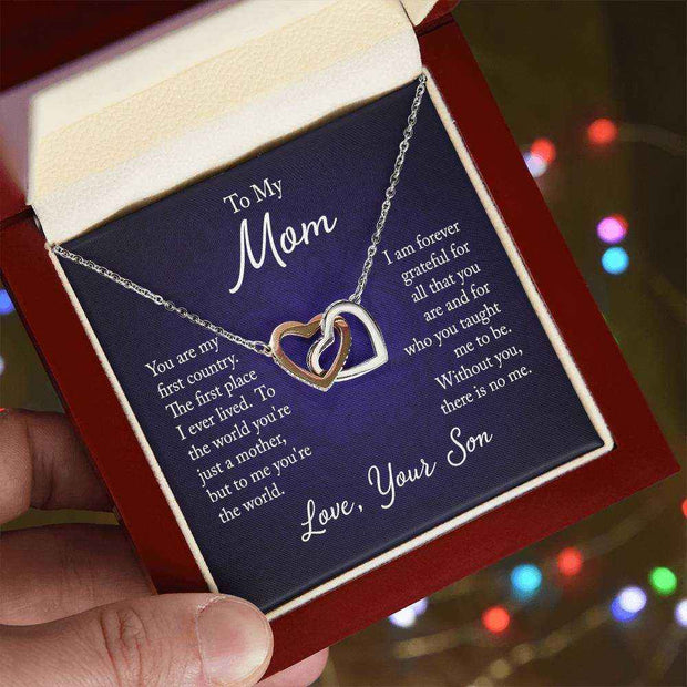Interlocking Hearts Mom Necklace in gift box with heartfelt message card, symbolizing mother-child love and connection.