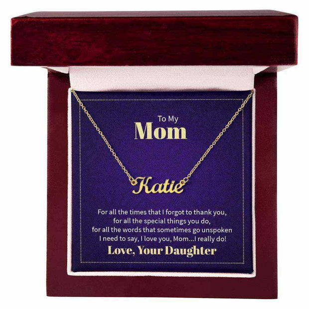 Custom Mom Name Necklace in gift box with heartfelt message, personalized gold chain.