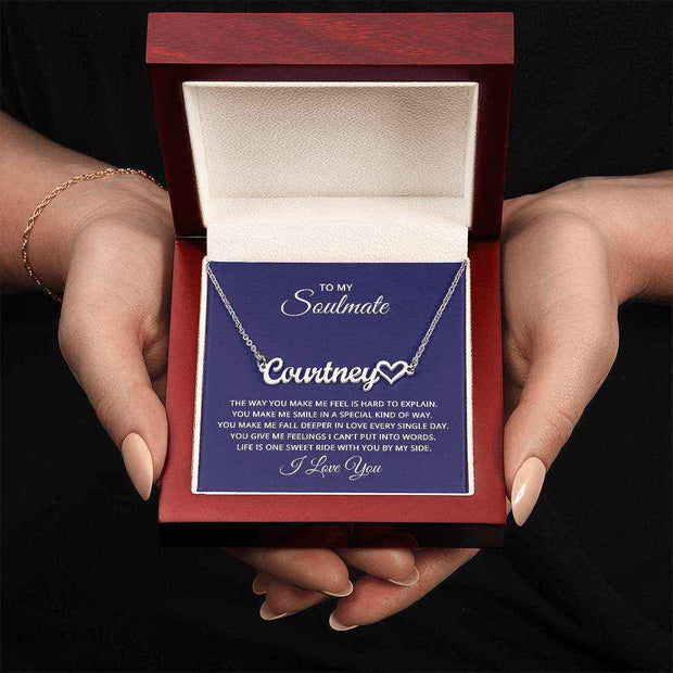 Soulmate Heart Name Necklace in luxury box, personalized jewelry gift.
