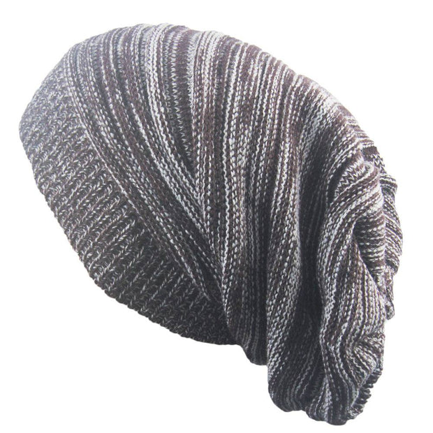 Luxurious two-color pleated pullover hat with stylish knit design.