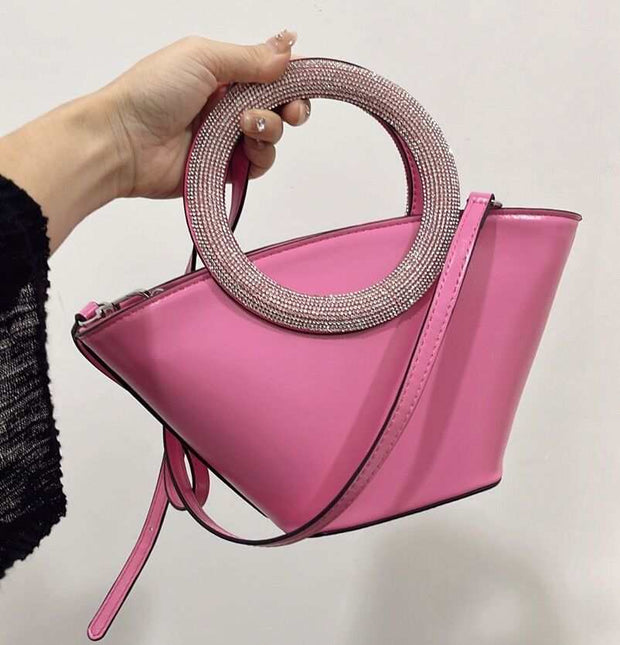 Round Handle Clutch