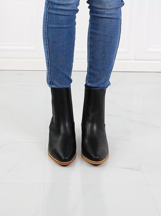 MMShoes Stacked Heel Chelsea Boot