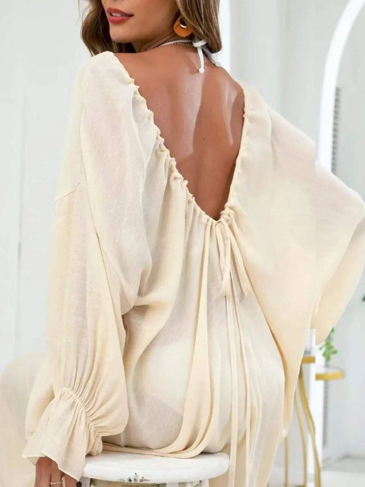 Woman wearing a Women&