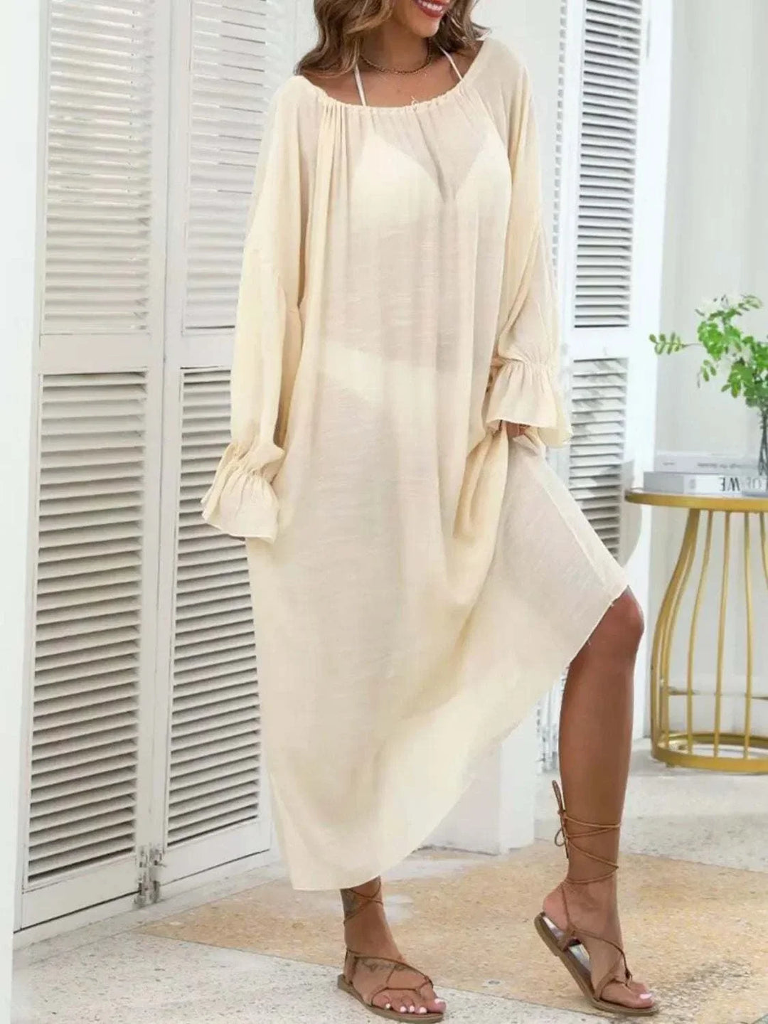 Woman wearing a Women&