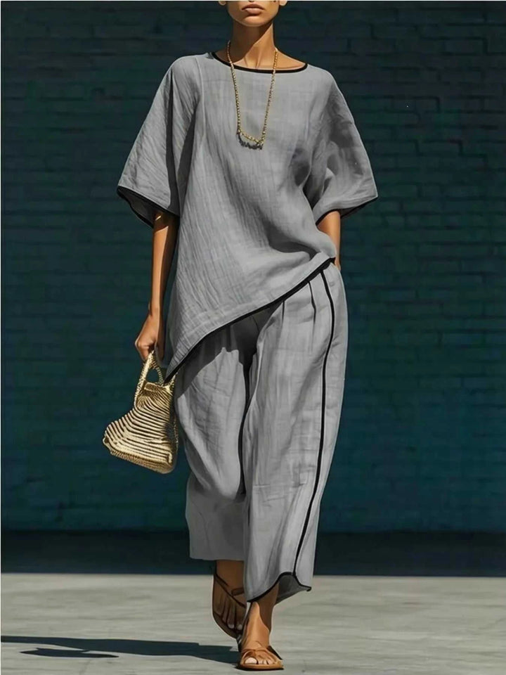 Women wearing modern Women&