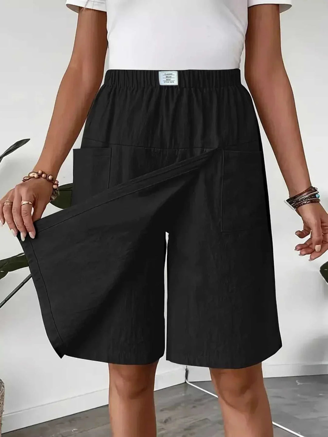 Woman wearing a Women&