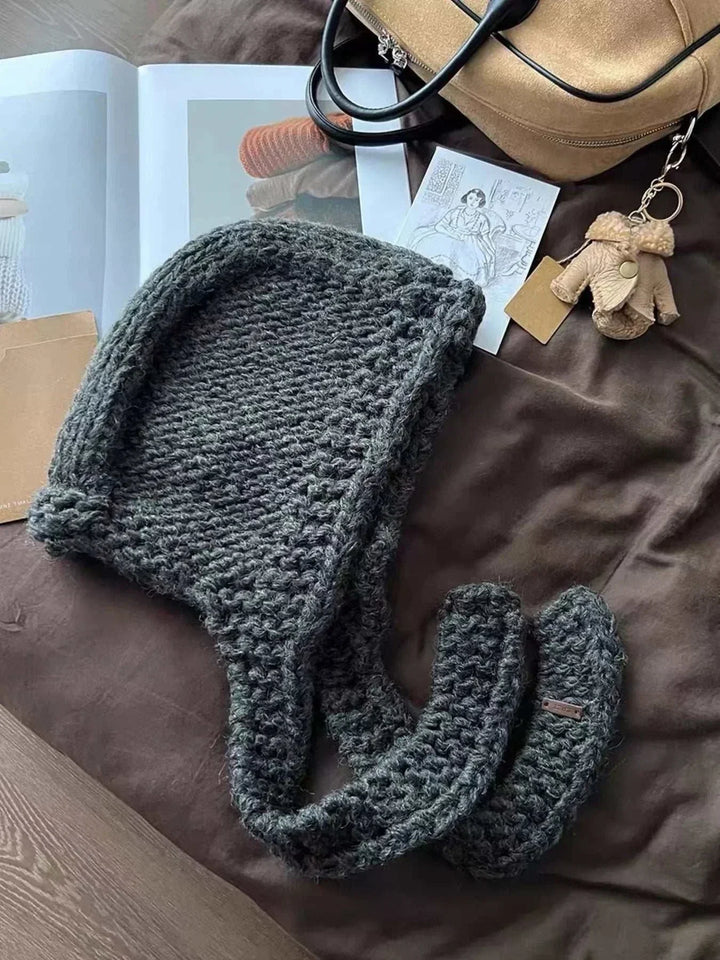 Knitted women&