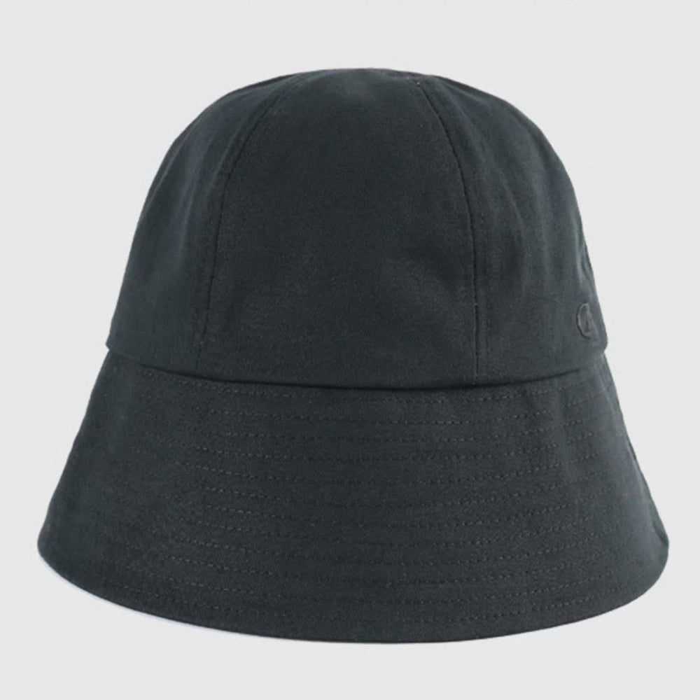 Women's lightweight cotton bucket hat with classic silhouette for casual summer wear