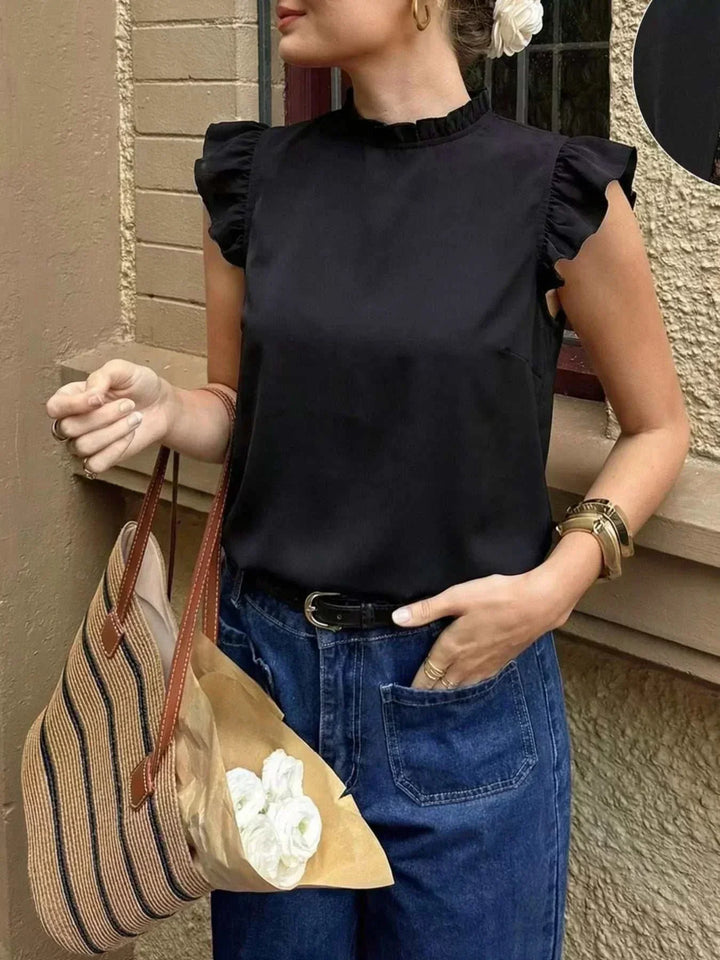 Woman wearing a Women&