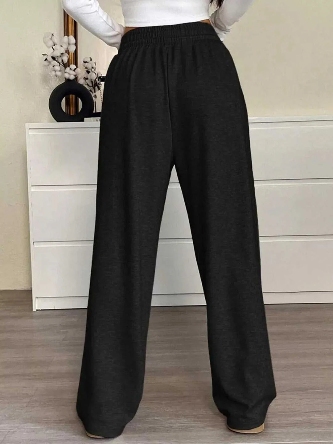 Woman wearing Women&