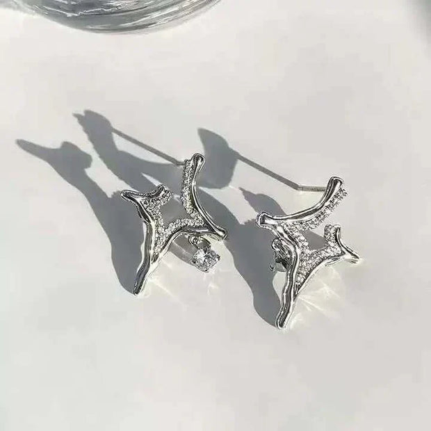 Asterism Rhinestone Earrings with unique metal geometry design and sparkling rhinestones.