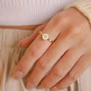 Stylish Fidget Spinner Ring with flower design for stress relief.